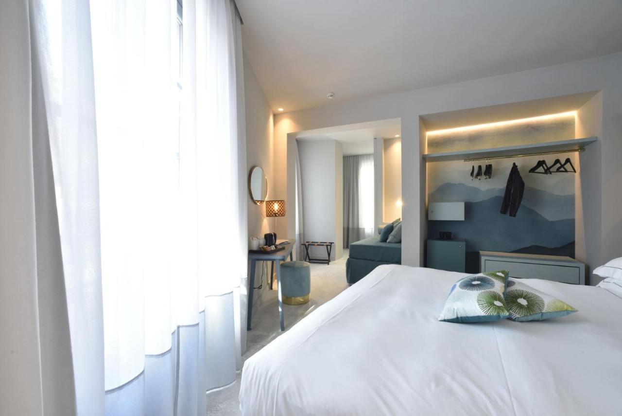 De La Hotel
